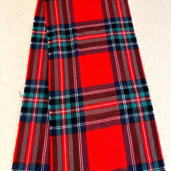 NWT ~ Old Navy Scarf One Size Red Green, White Plaid Fringe - Picture 2 of 7